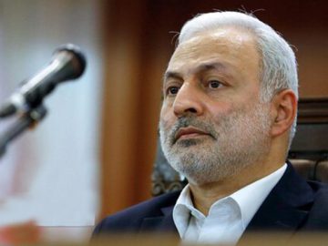 به سیاست خارجی دولت نمره قابل قبولی می دهیم.