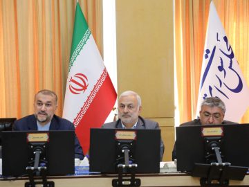 نشست کمیسیون امنیت ملی و سیاست خارجی مجلس شورای اسلامی با حضور وزیر امور خارجه