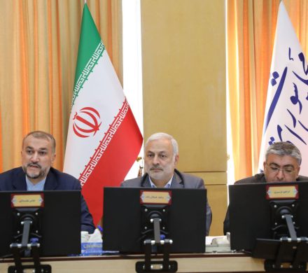 نشست کمیسیون امنیت ملی و سیاست خارجی مجلس شورای اسلامی با حضور وزیر امور خارجه