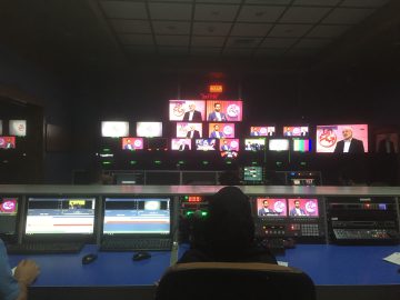 دشمنان مترصد فرصت بودند و با تمام گروه‌های ضد انقلابی، جلسات متعددی برگزار کرده بودند.