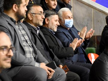 حضور در بازی تیم والیبال شهرداری ارومیه با تیم راهیاب ملل مریوان