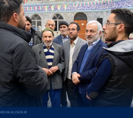 حضور در جمع نمازگزارن مسجد حضرت ابوالفضل (ع)