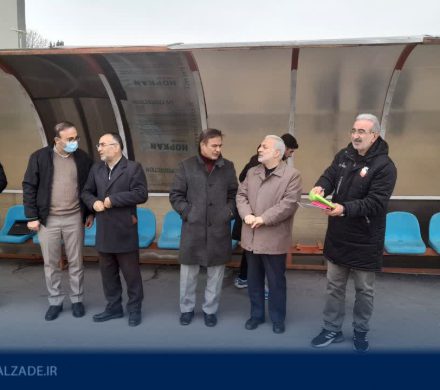 حضور در استادیوم تختی و تماشای بازی تیم های فوتبال نود ارومیه و ویستا توربین تهران