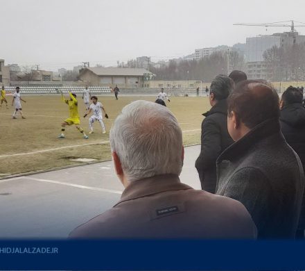 حضور در ورزشگاه تختی برای تماشای بازی تیم های فوتبال نود ارومیه و ویستا توربین تهران