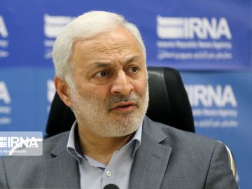 سیاسیون دولت سابق نمی‌توانند از دریاچه ارومیه ماهی انتخاباتی بگیرند.