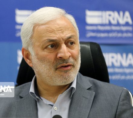 سیاسیون دولت سابق نمی‌توانند از دریاچه ارومیه ماهی انتخاباتی بگیرند.