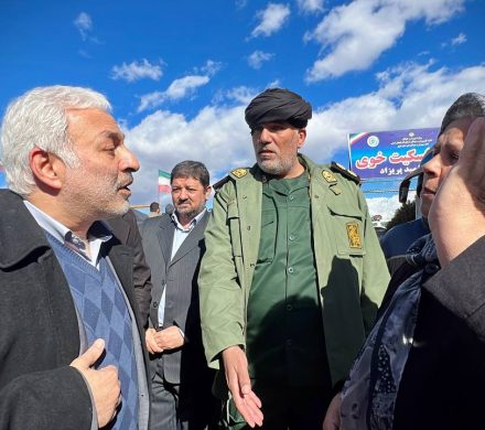 بازدید از مناطق زلزله زده خوی