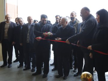 با حضور دکتر جلال زاده واحد صنعتی قطعه سازان اسپوتا افتتاح شد.