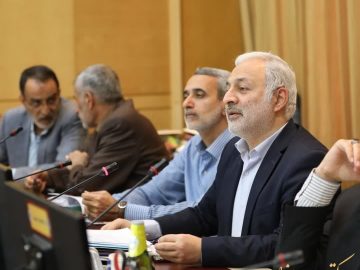 نشست فوق العاده کمیسیون امنیت ملی در خصوص پیگیری موضوع مسمومیت دانش آموزان