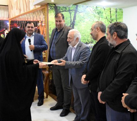 مراسم اهداء جوایز به قهرمانان و زحمتکشان رشته تیراندازی استان