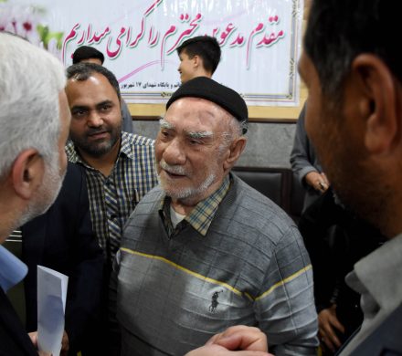 نشست بررسی مطالبات و مشکلات محله حکیم نظامی