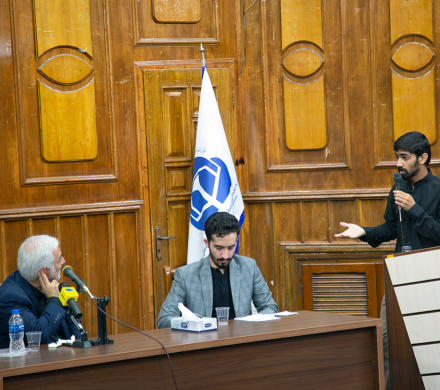جمهوری اسلامی در نظم نوین جهانی باید بازیگری اثرگذار باشد.