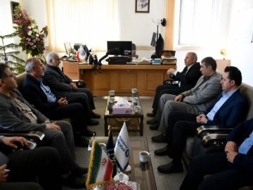 دیدار با مدیرکل و معاونین کمیته امداد