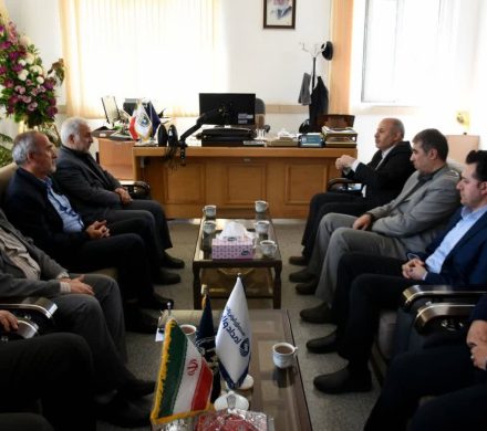 دیدار با مدیرکل و معاونین کمیته امداد