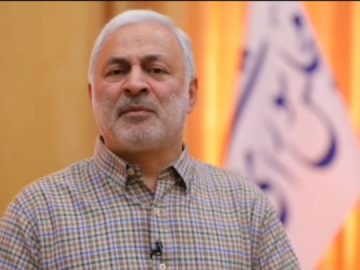 دانشجویان به وظیفه پیشرانی خود در تحرکات جامعه عمل کنند.