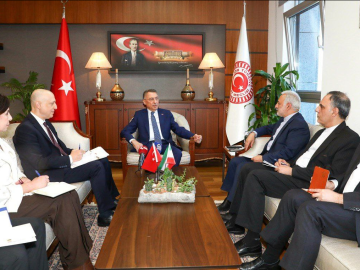 سفر به ترکیه / رایزنی معاون وزیر خارجه با رئیس کمیسیون سیاست خارجی مجلس ملی ترکیه