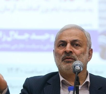 وحید جلال زاده معاون کنسولی، مجلس و ایرانیان وزارت امور امور خارجه وارد اصفهان شد.