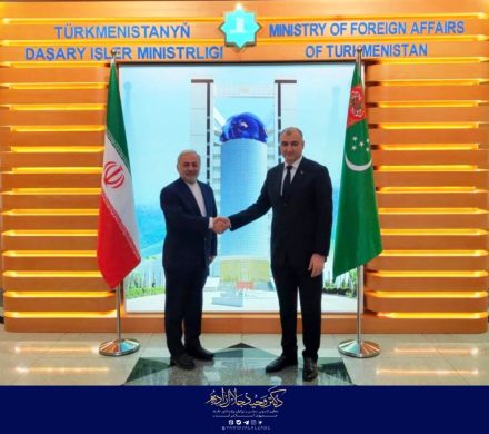 تاکید تهران بر گسترش همکاری با عشقآباد